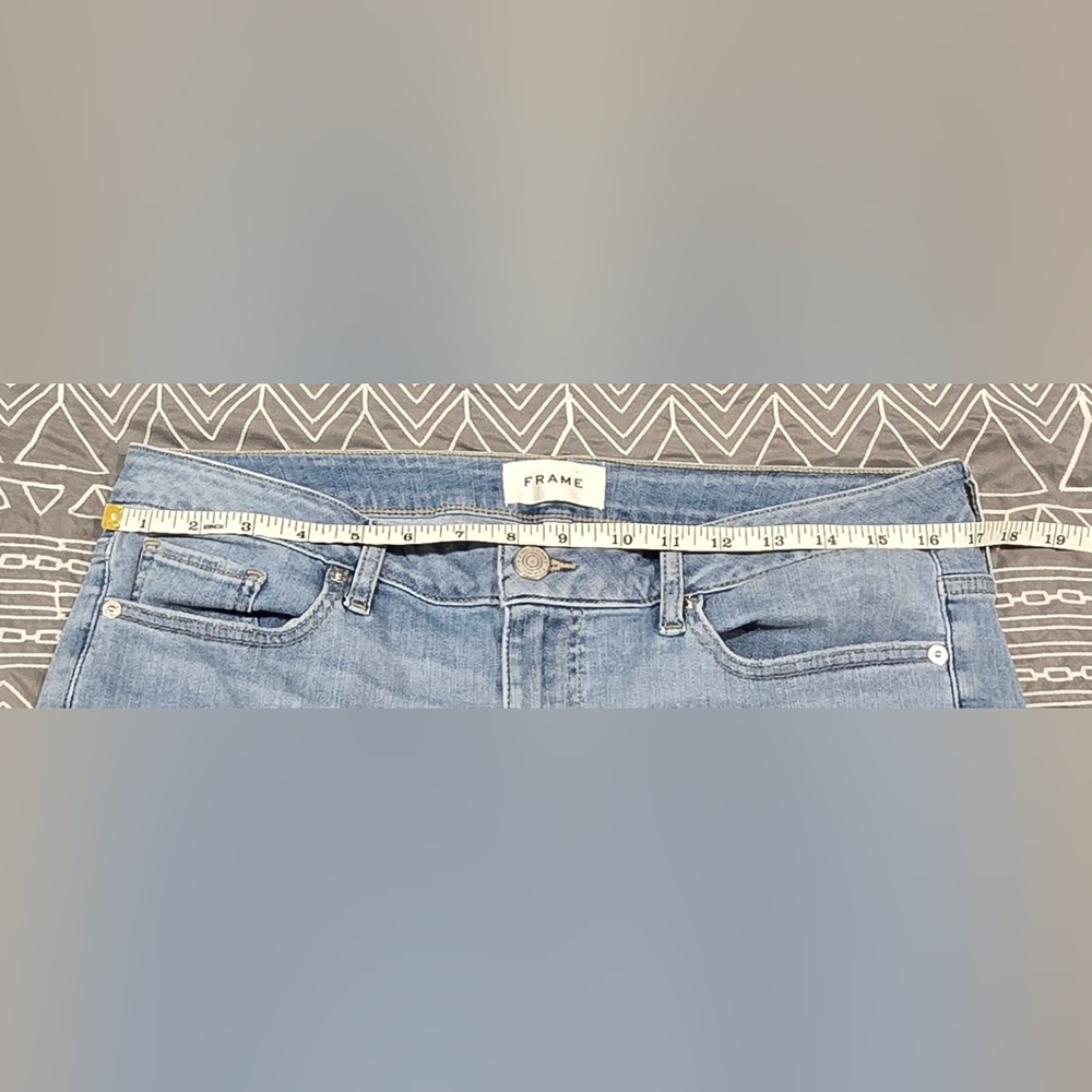 FRAME High Waisted Flare Raw Hem Jeans Size 32 - Picture 5 of 7